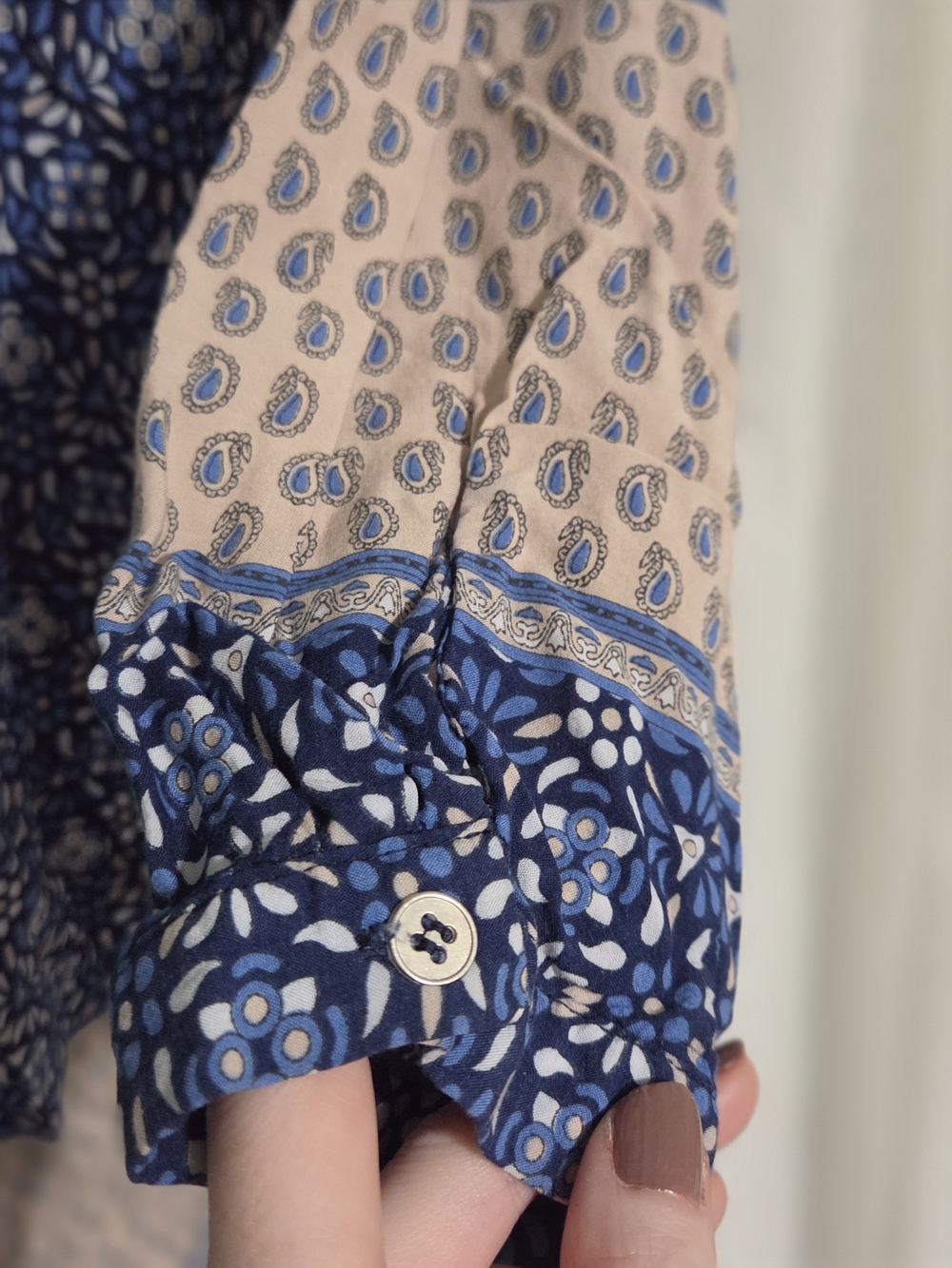 En Creme Blue & Cream Paisley Long Sleeve Tunic Dress - Picture 3 of 8